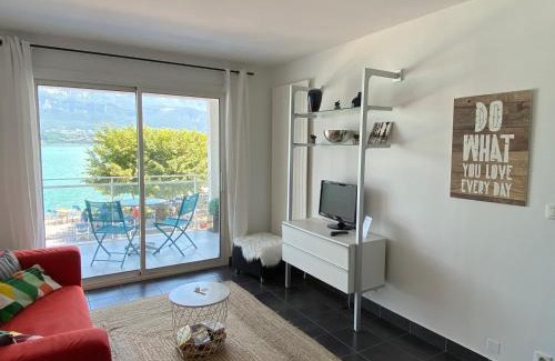 Le Bourget-du-Lac Apartment | Les Suites du Port