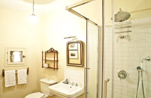 Sarlat-la-Caneda Historic Center Apartment | Les Suites sarladaises, the Griffon suite