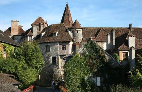 Carennac House | LES TERRASSES DE CARENNAC