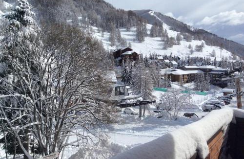 Allos Apartment | Les Terrasses de Labrau