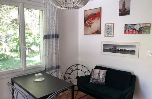 Saintes House | "Les Tilleuls" appart 4 pers