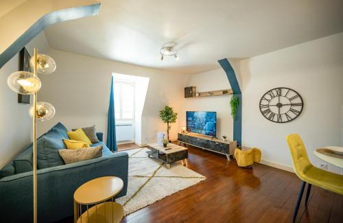 Auxerre Apartment | Les Toits d'Auxerre - Center - Rooftop View