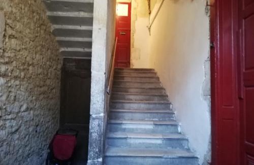 Dole Apartment | Les Tomettes