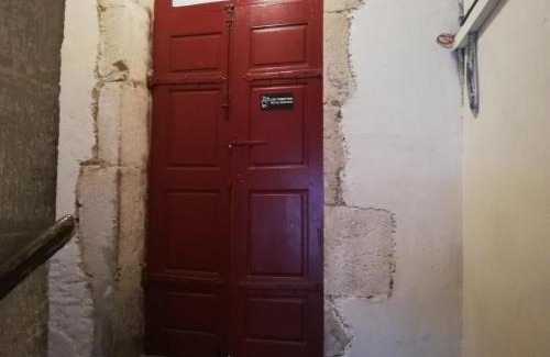 Dole Apartment | Les Tomettes