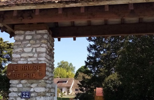 Neuilly Bed & Breakfast | LES TONNEAUX DE L'EURE LOGEMENT INSOLITE