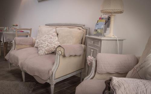 Abbeville House | Les Trois Roses