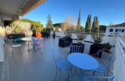 Cavaliere Apartment | LES Vacances Sans Voiture à 200 Mètres de la Plage, Près des Commerces au Calme