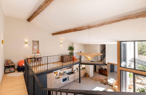 Saint-Cyr-au-Mont-d'Or Villa | Les Vieilles portes - Newly refurbished house with pool