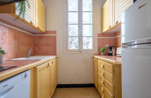 Le Grand Large House | Les violettes 2 by Interhome