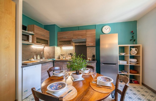 Rungis Apartment | Les Volets Bleus - Three Bedroom Apartment, Sleeps 6