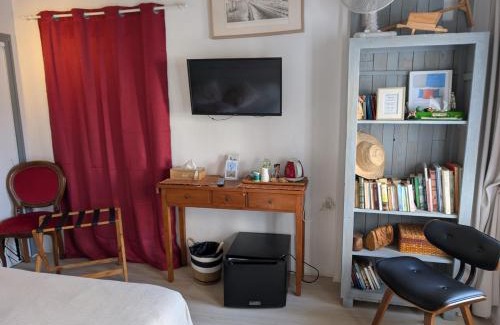 Noirmoutier-en-l'Ile Bed & Breakfast | Les Yeux Bleus Bed & Breakfast