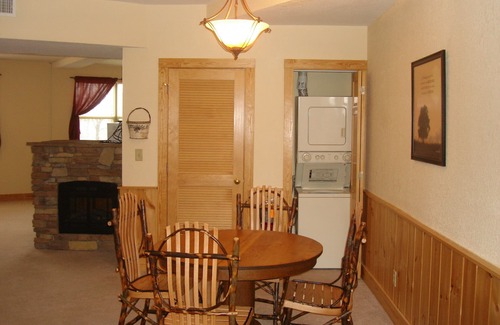Pigeon Forge Apartment | Less Than 1 Mile From The Parkway With Full Resort Amenities