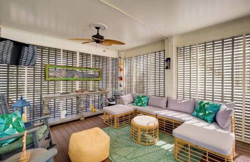 Pass Christian House | Less Than half Mi to Beach Gem with Lanai in Pass Christian