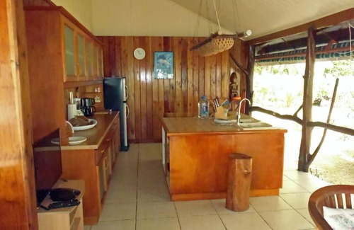 Moorea-Maiao Villa | Let You Get Away From It All. Your Heaven On Earth On A Small Private Island.