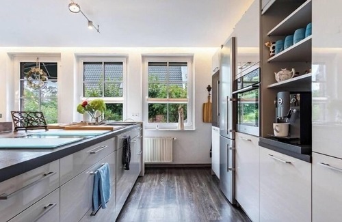 Rees Cottage | Let your soul dangle.