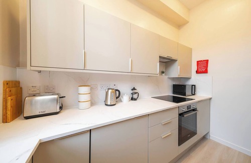Montrose Apartment | Lethnot @ Benmore Apartments (2nd floor 4 bed)