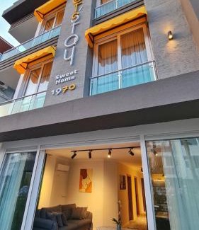 Muratpasa House | Letstay Sweet Home Yellow