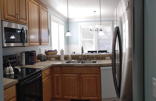 Nelscott House | LETTE'S COTTAGE. Sleeps 10 comfortably located in the beautiful Nelscott dist.