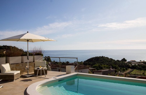 Tertenia Villa | Levante - Magnificent villa with swimming pool and panoramic view of the bay of Foxi Manna