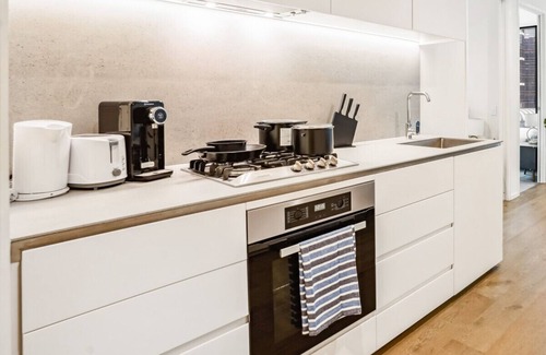 Southbank Apartment | Level 38 - Australia 108 Building Southbank Apartment - sleeps 4