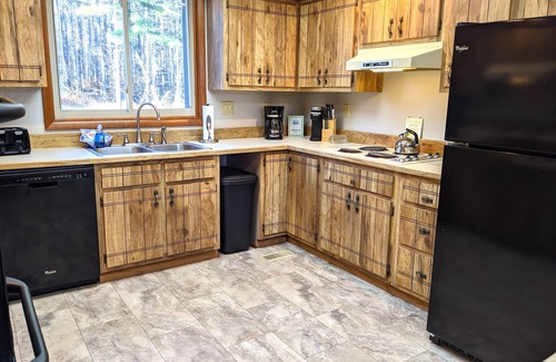 Paradise Point House | Level lakefront, family-friendly, hot tub, low fees, private dock