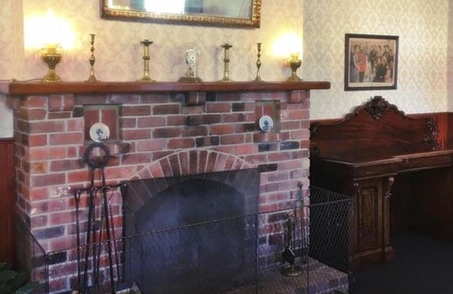 Dunedin City Centre Hotel | Leviathan Hotel