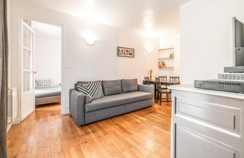 Batignolles Apartment | Levis Charming Place