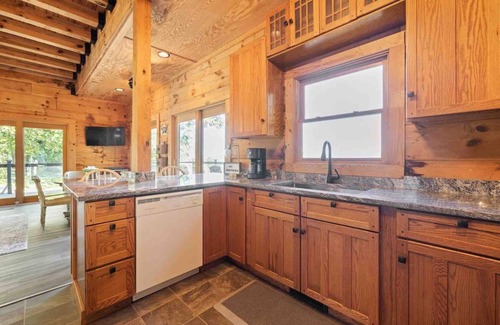 Bostic Cabin | Levons Landing - The ULTIMATE Mountain View Near Lake Lure and Asheville