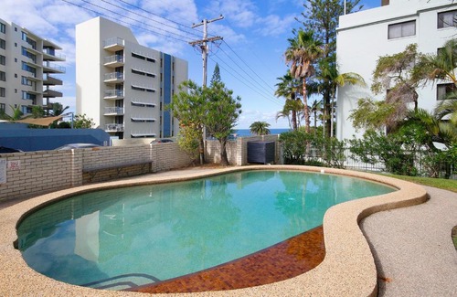 Kings Beach Apartment | Levuka Unit 4 14 Moreton Pde Kings Beach