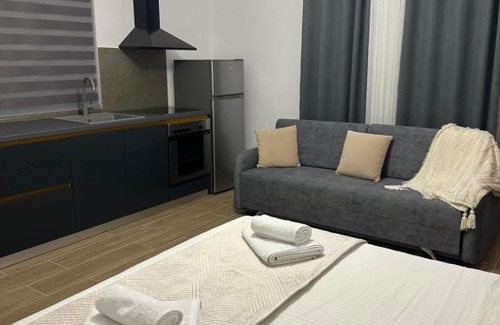 Rade Apartment | Lexhulo Room's