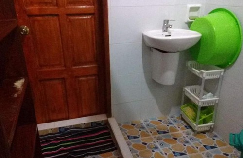 Liloan Bed & Breakfast | Leyte Seaview Stay