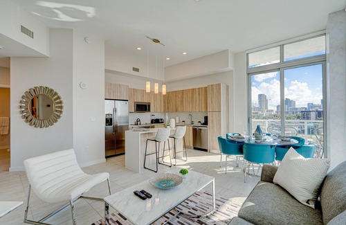 Northeast Miami Apartment | LG602 DESIGN DISTRICT, LUXURY PARADISE