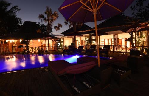 Mushroom Bay Resort | LGood Lembongan Island Villas