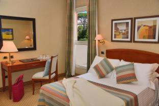 Salario Hotel | LH Hotel Lloyd Roma