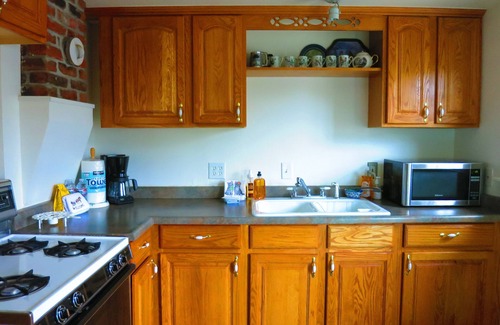 Central City Cottage | LI'L MOUNTAIN RETREAT BY HISTORIC DISTRICT, NEAR HOT SPRINGS and SKI RESORTS