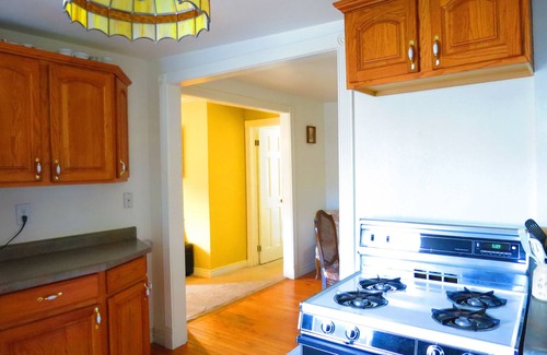 Central City Cottage | LI'L MOUNTAIN RETREAT BY HISTORIC DISTRICT, NEAR HOT SPRINGS and SKI RESORTS
