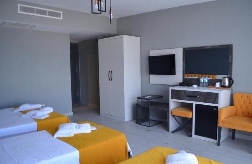 Guzelbahce Hotel | LİZBON HOTEL