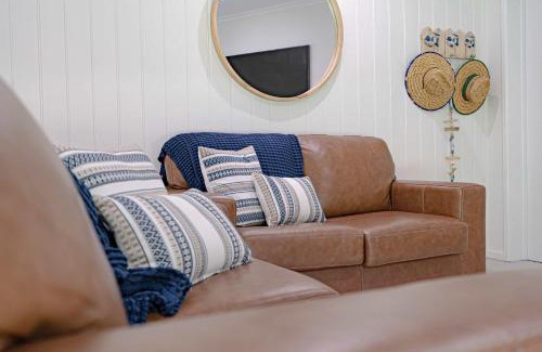 Mission Beach Apartment | Liana One Coastal Mission Vibe One Bedroom