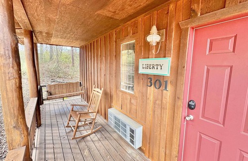 Mountain View House | Liberty Cabin Number 301