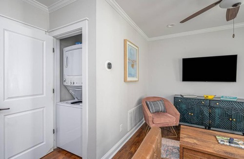 Beach Institute House | Liberty Carriage - Downtown, Parking