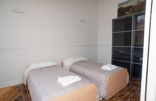 La Spezia Historic Centre Apartment | Liberty La spezia - 5 Terre apartment