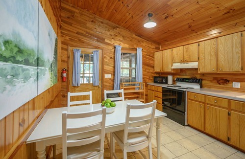 Broken Bow Cabin | Liberty Lodge 3/2 plus Game room!