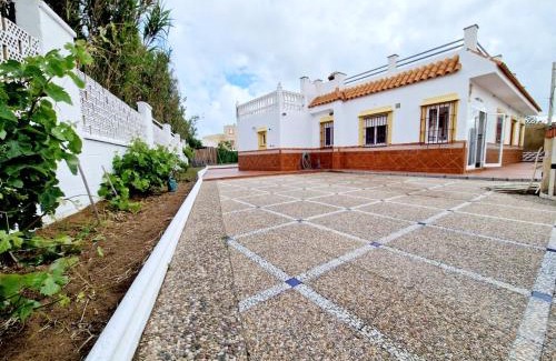 Chipiona House | Librada de las olas