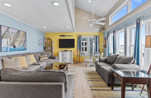 Oak Island House | License to Chill in Oak Island