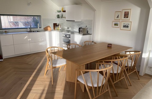 Grou House | Licht en Zonnig Vakantiehuis met Vrij Uitzicht op Natuurgebied