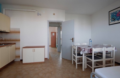 Lido Adriano Apartment | Lido Adriano apartment by the sea