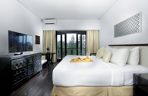 Cigombong Hotel | Lido Lake Resort By MNC Hotel