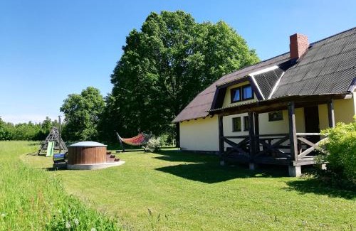 Regi House | Liepziedos