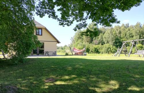 Regi House | Liepziedos