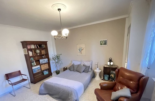 Montferrier-sur-Lez Villa | Lieu Atypique à Centretoi
